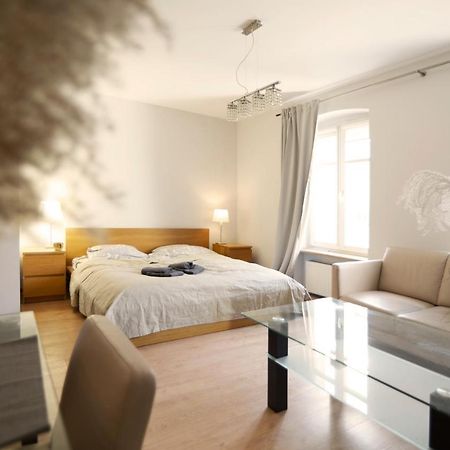 By The River And City Center - Comfortable Rooms Breslau Exterior foto